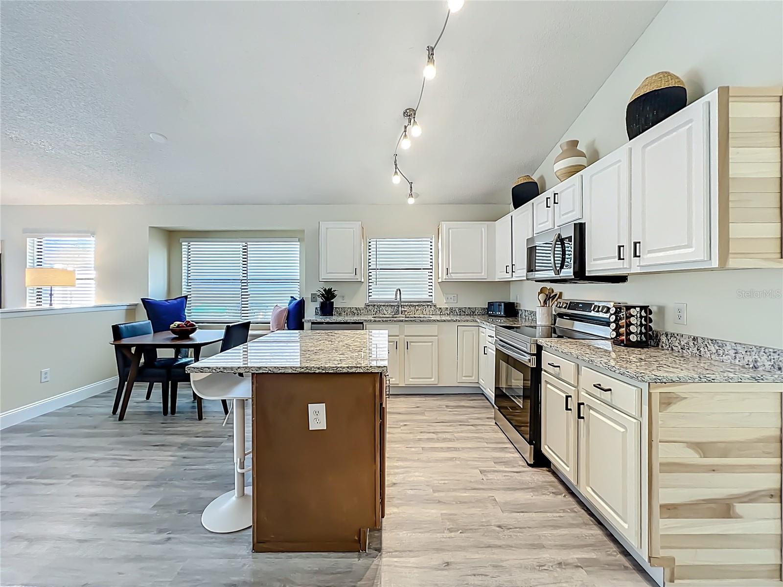 Image 10 of 48 For 2860 Saint Augustine Drive