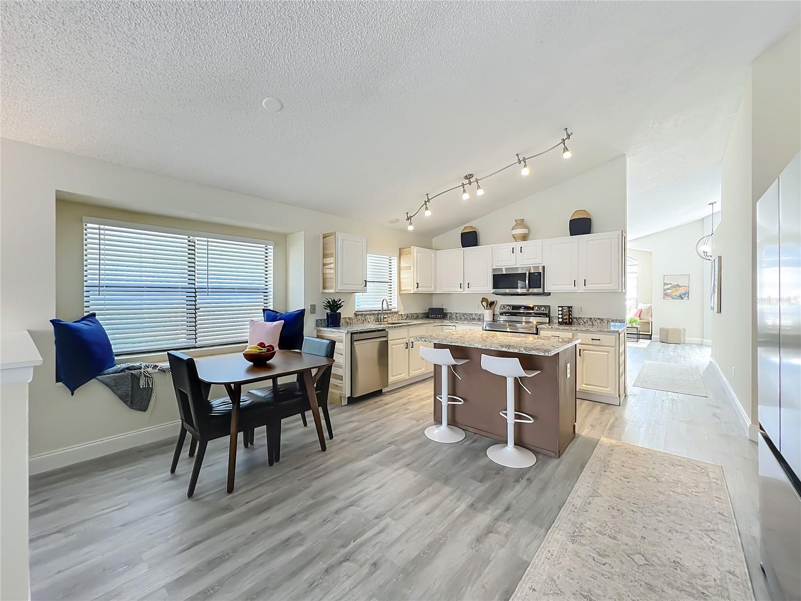 Image 19 of 48 For 2860 Saint Augustine Drive