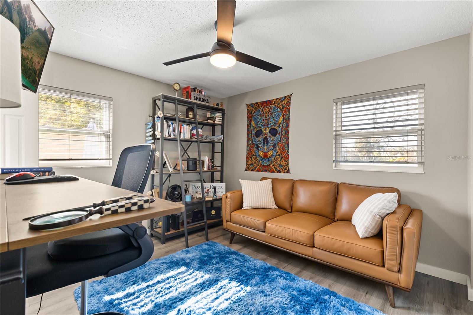 Image 12 of 37 For 5611 Sheridan Road