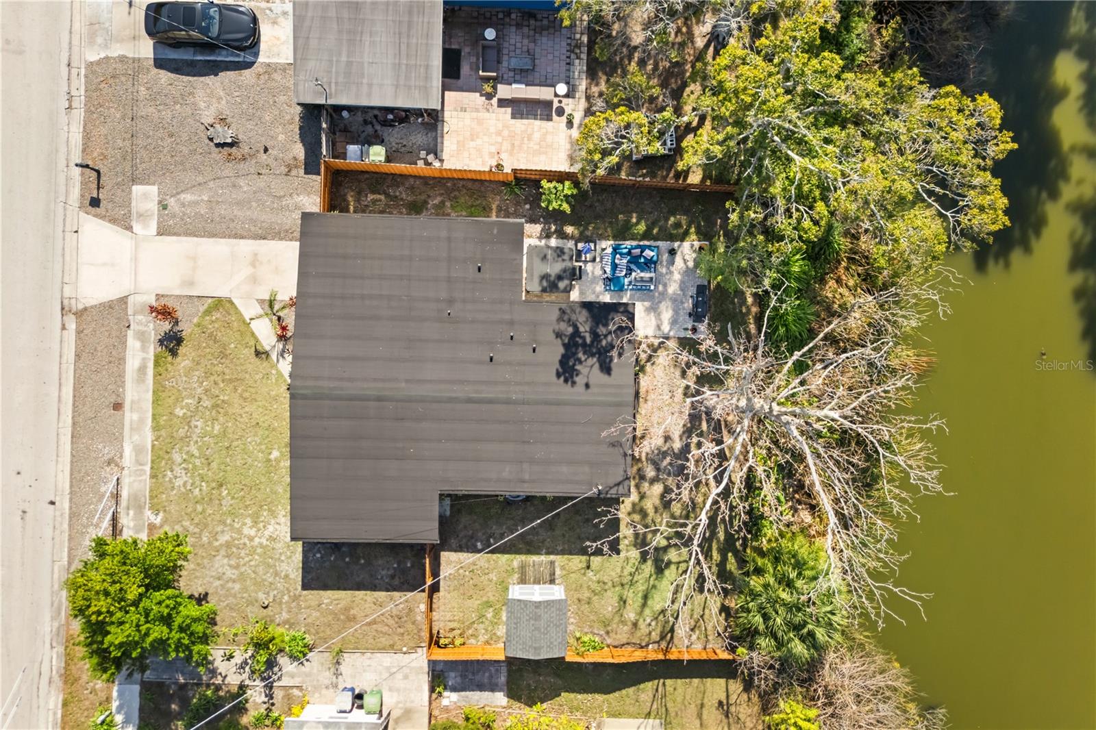 Image 33 of 37 For 5611 Sheridan Road