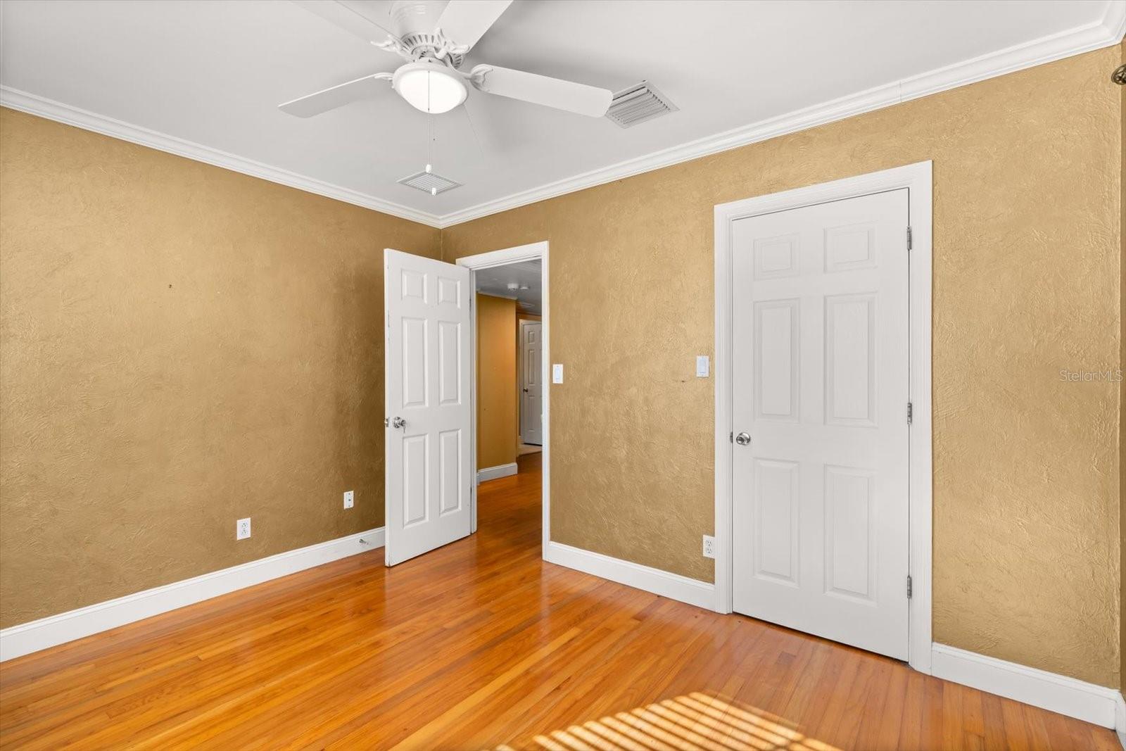 Image 26 of 36 For 3100 Harrison Avenue