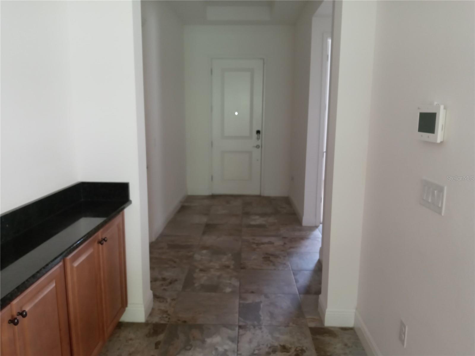 Image 17 of 37 For 9894 Mere Parkway