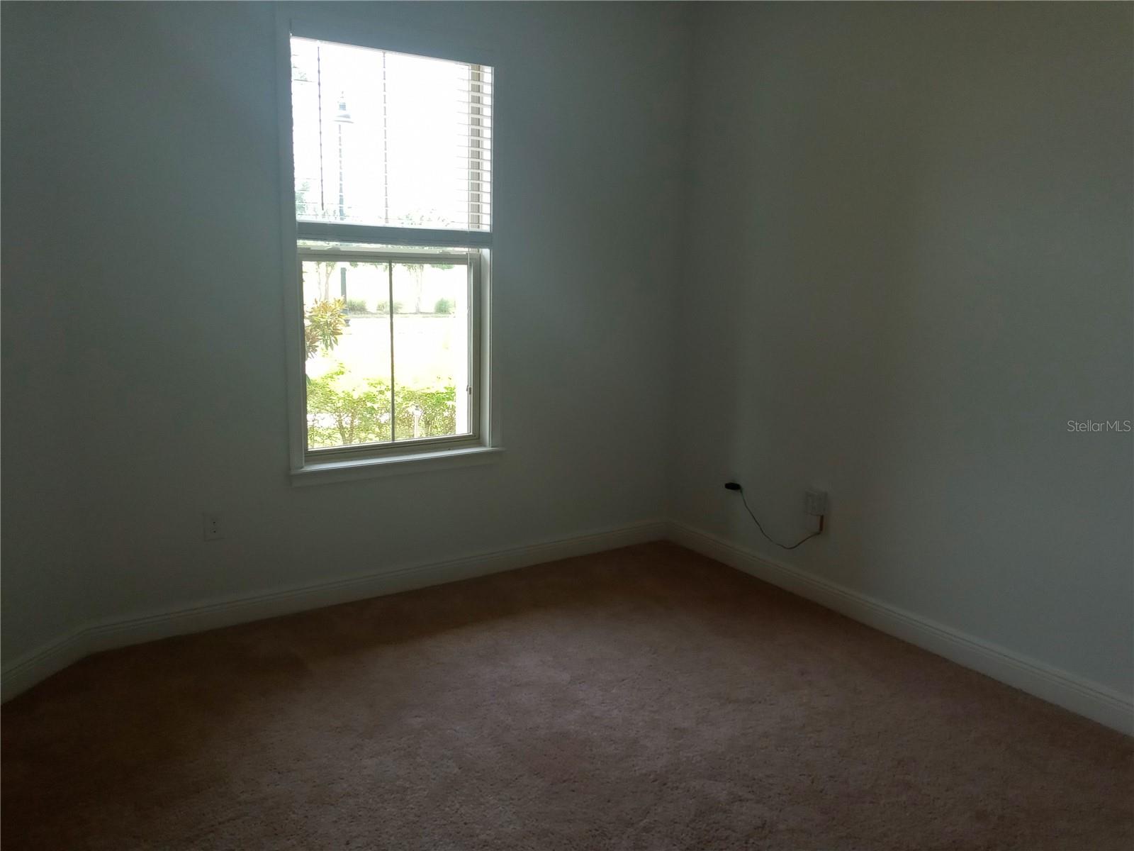 Image 18 of 37 For 9894 Mere Parkway