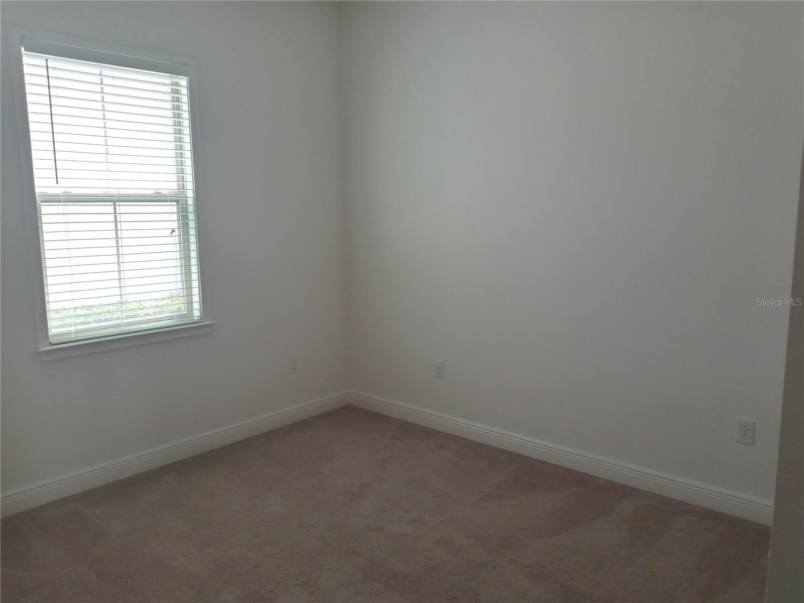 Image 20 of 37 For 9894 Mere Parkway