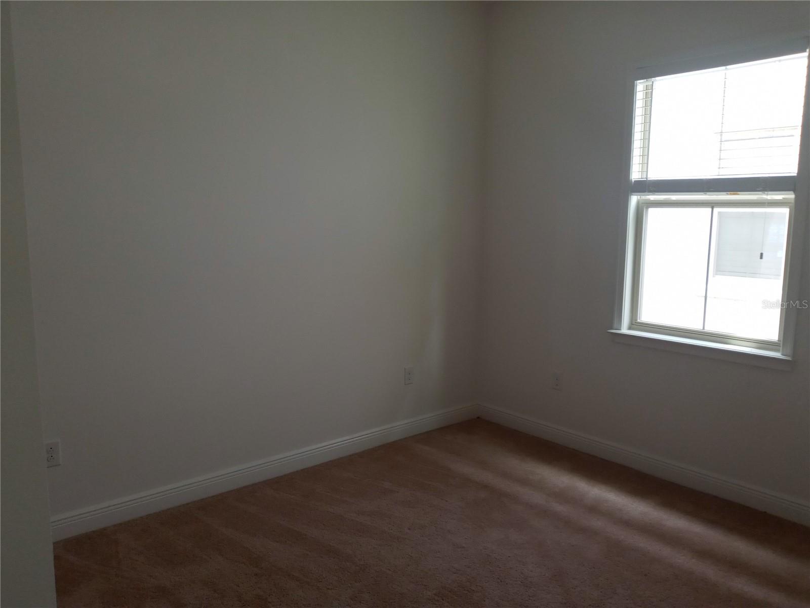 Image 22 of 37 For 9894 Mere Parkway