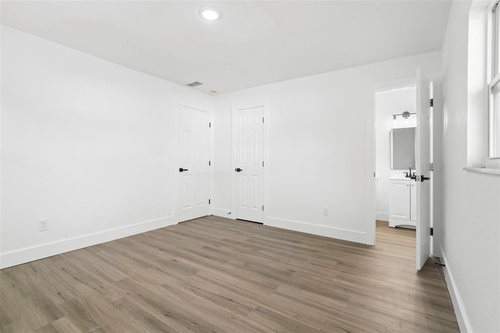 Image 30 of 44 For 5433 Lescot Lane