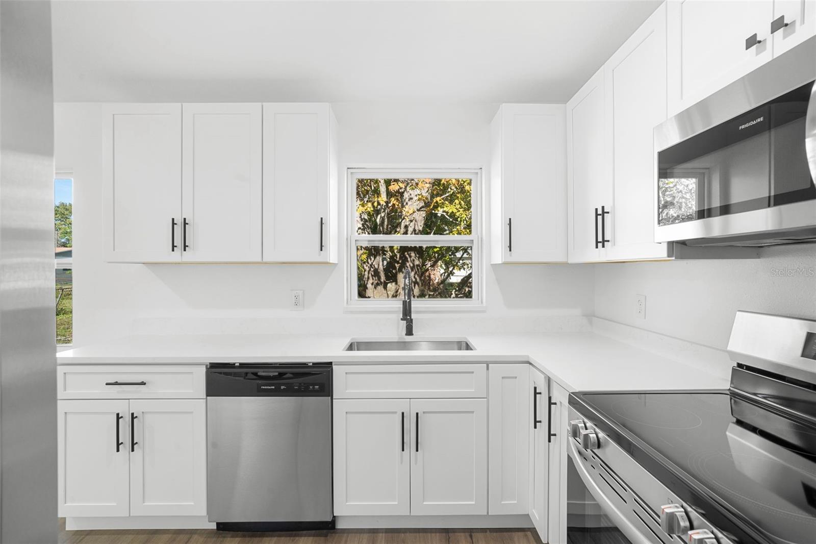 Image 5 of 44 For 5433 Lescot Lane