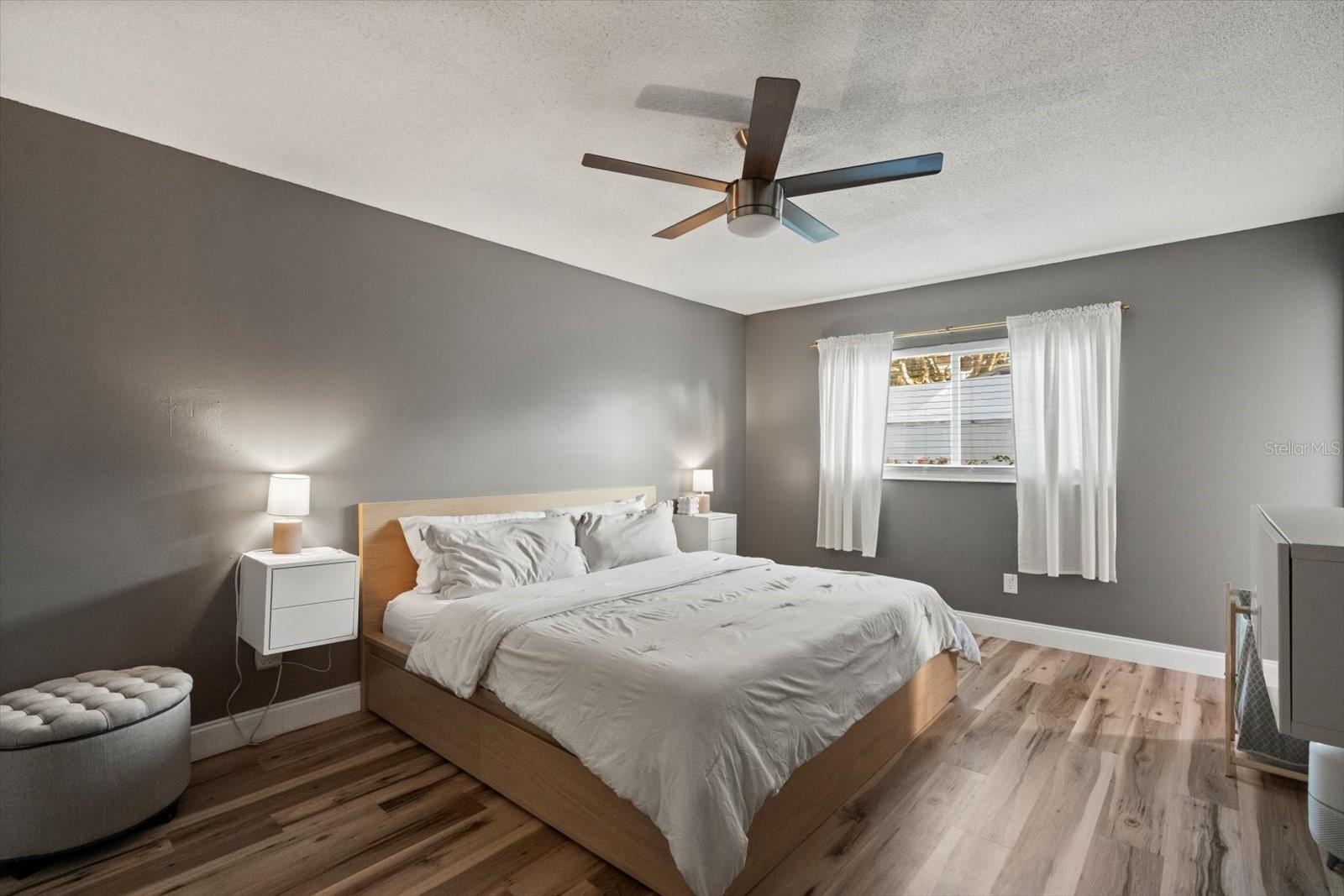 Image 15 of 31 For 5548 Kingswood Drive