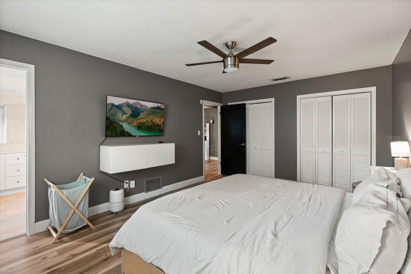 Image 16 of 31 For 5548 Kingswood Drive