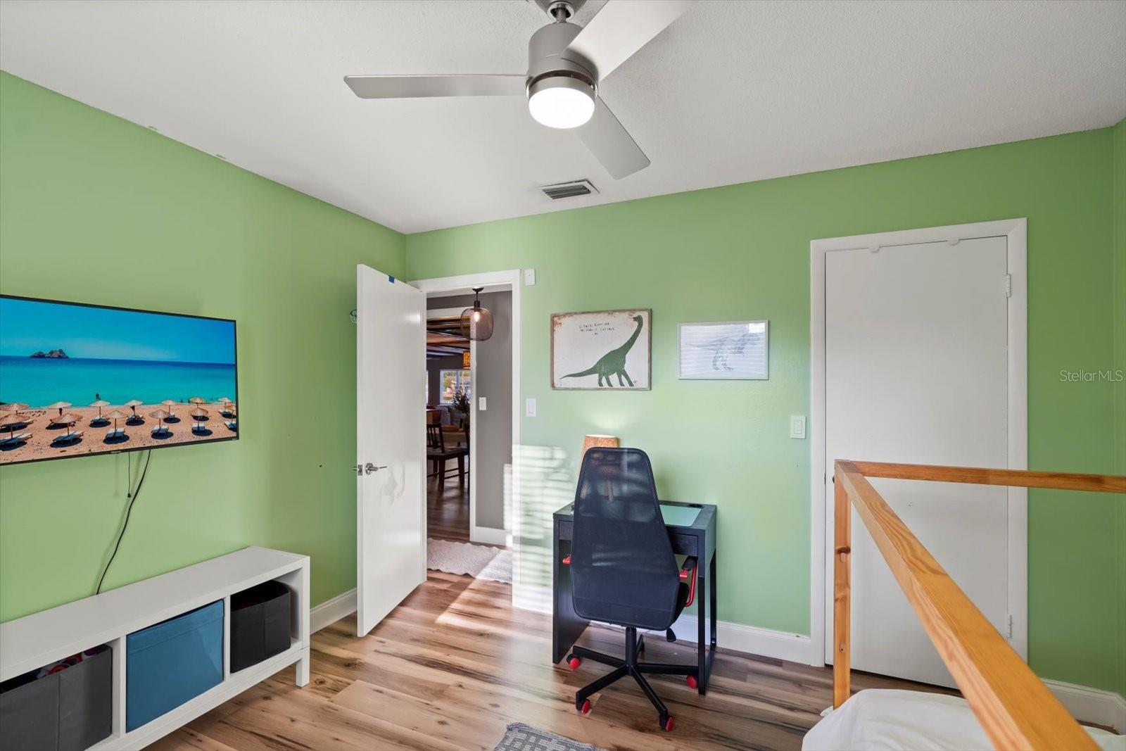 Image 21 of 31 For 5548 Kingswood Drive