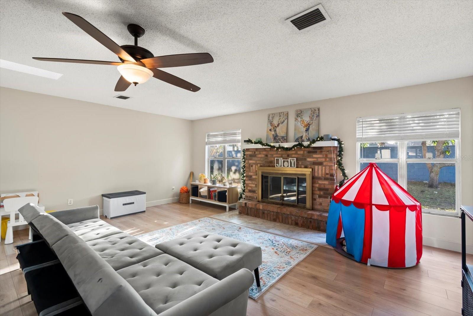 Image 25 of 31 For 5548 Kingswood Drive