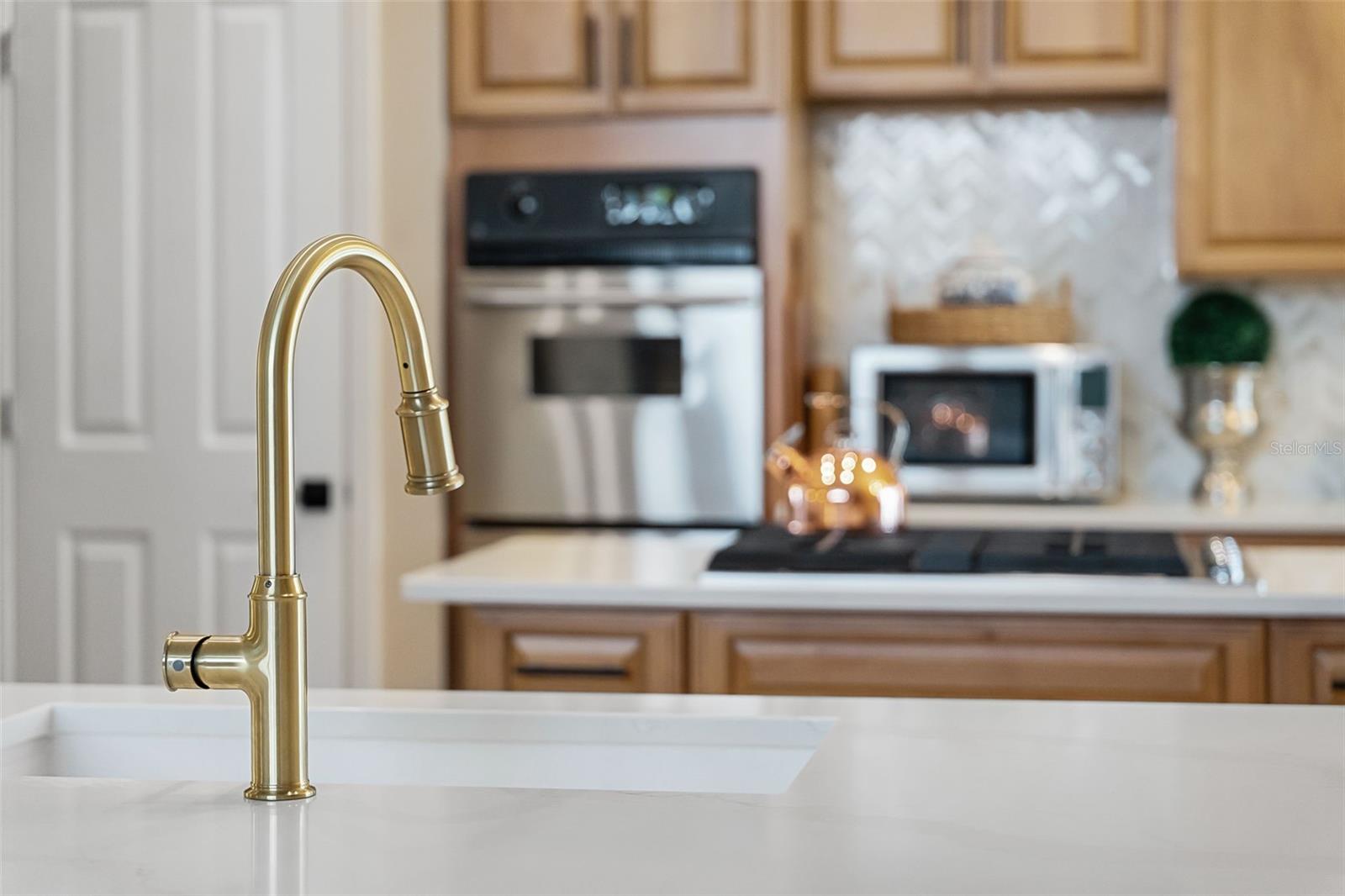 Image 18 of 78 For 174 Promenade Circle