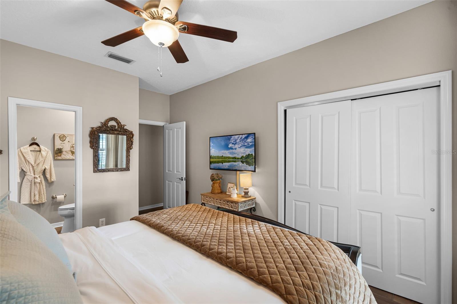 Image 39 of 78 For 174 Promenade Circle