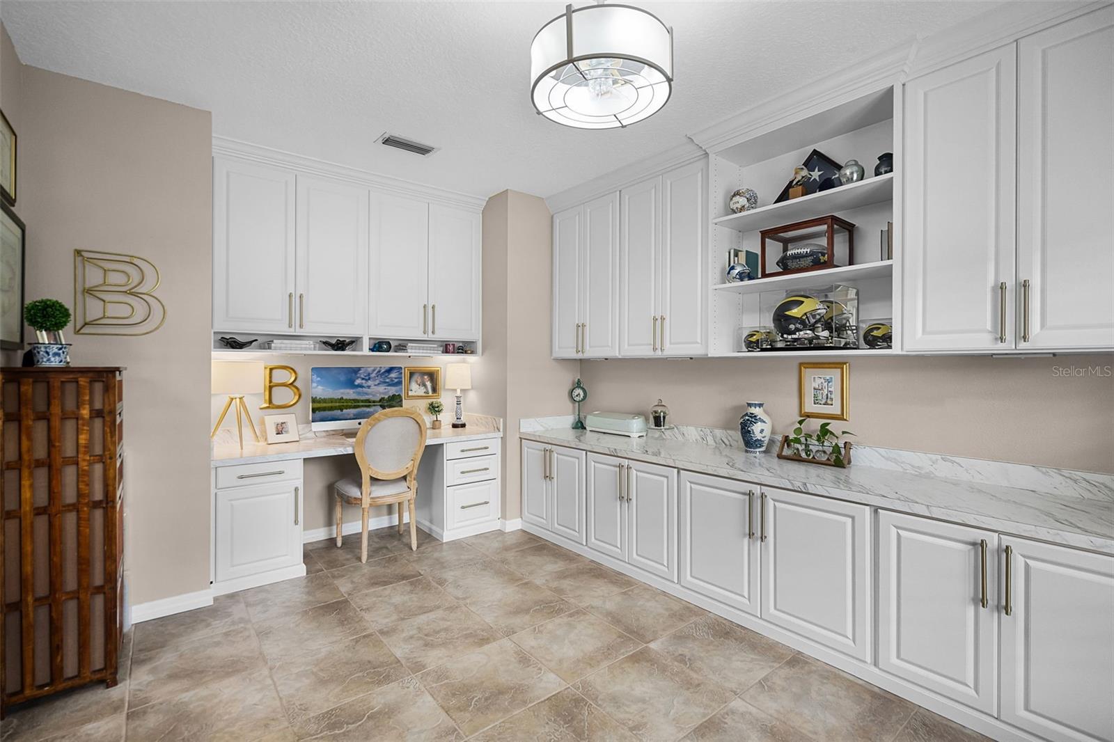 Image 41 of 78 For 174 Promenade Circle