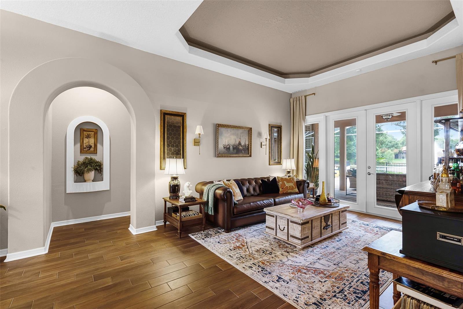 Image 8 of 78 For 174 Promenade Circle