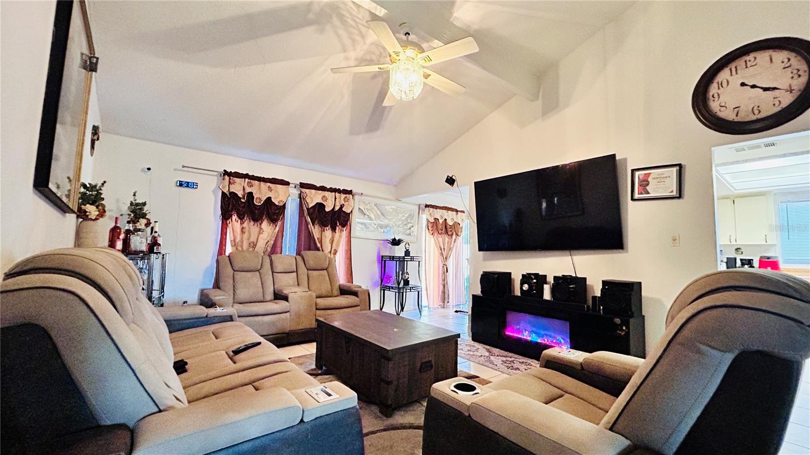 Image 15 of 41 For 2809 Grand Bend Court