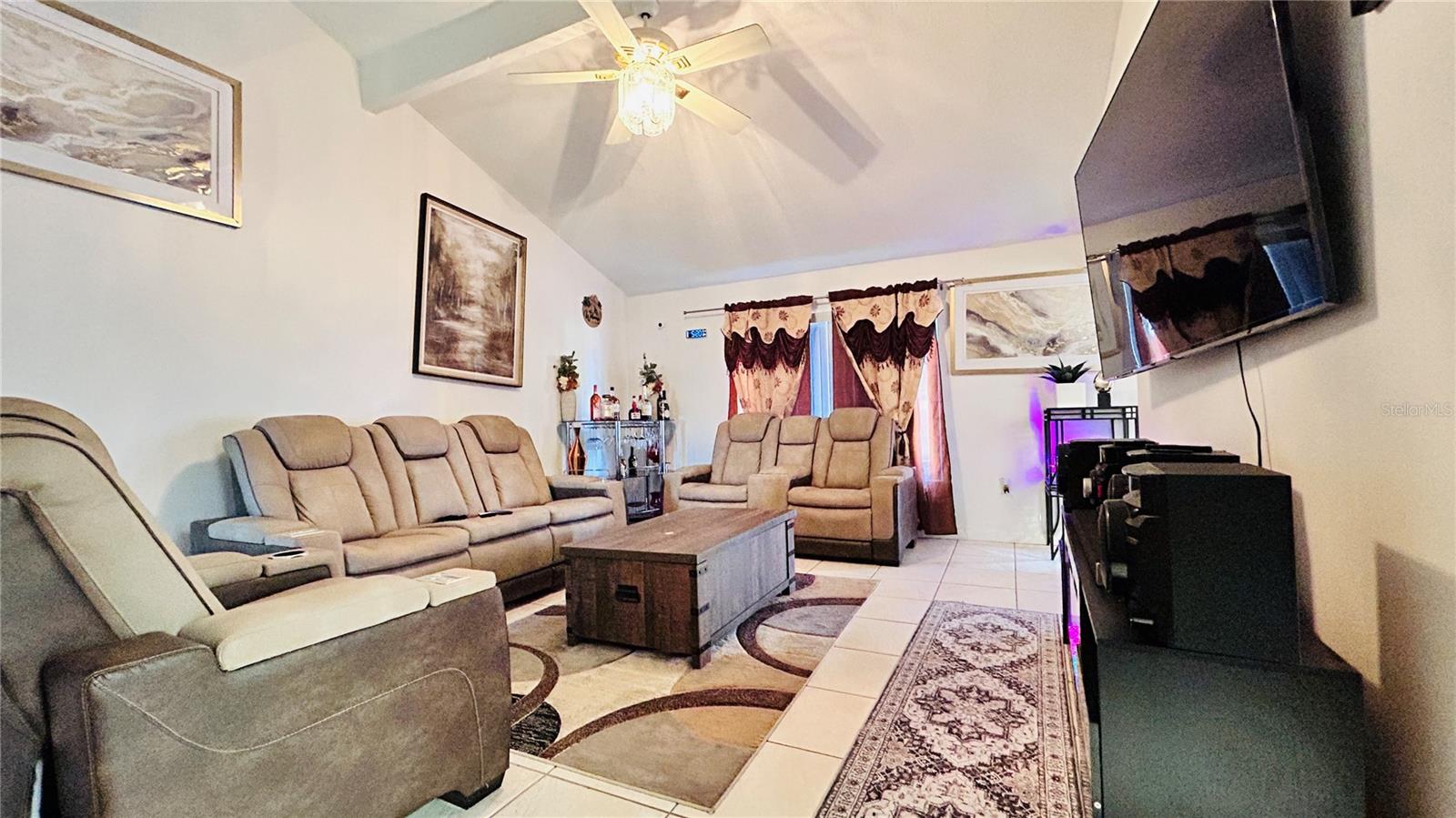 Image 21 of 41 For 2809 Grand Bend Court