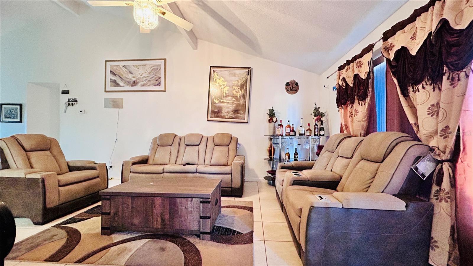 Image 22 of 41 For 2809 Grand Bend Court