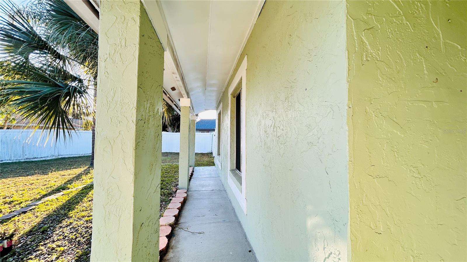 Image 5 of 41 For 2809 Grand Bend Court