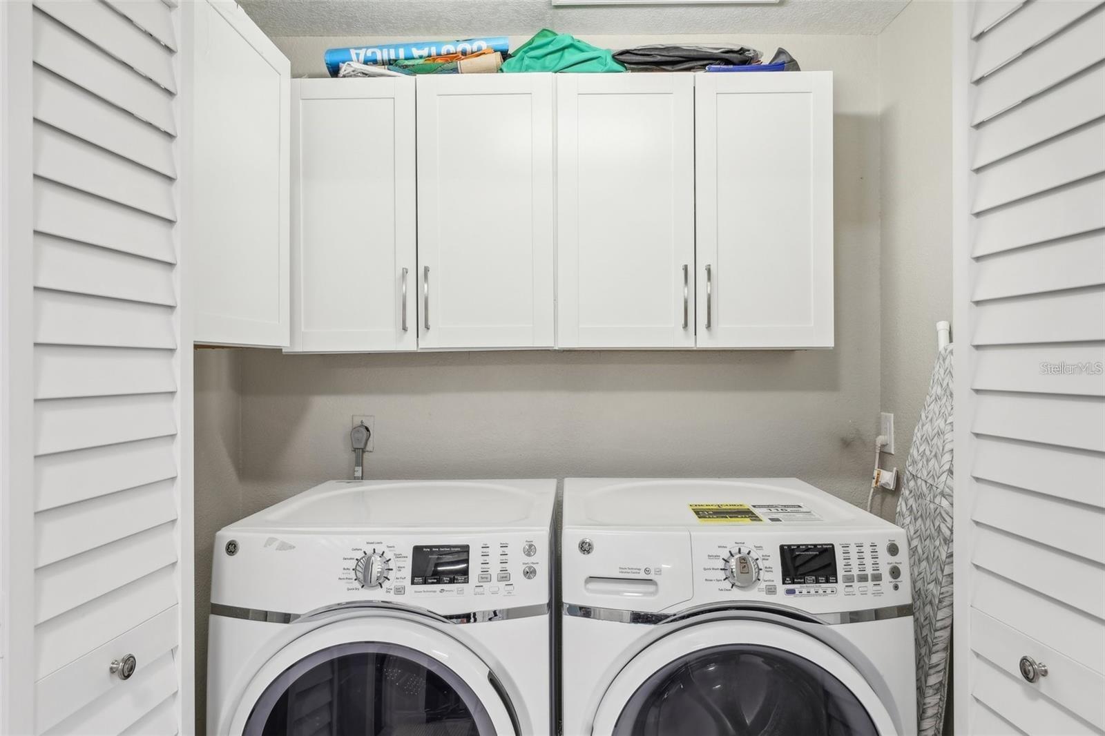 Image 11 of 21 For 547 Somerset Drive