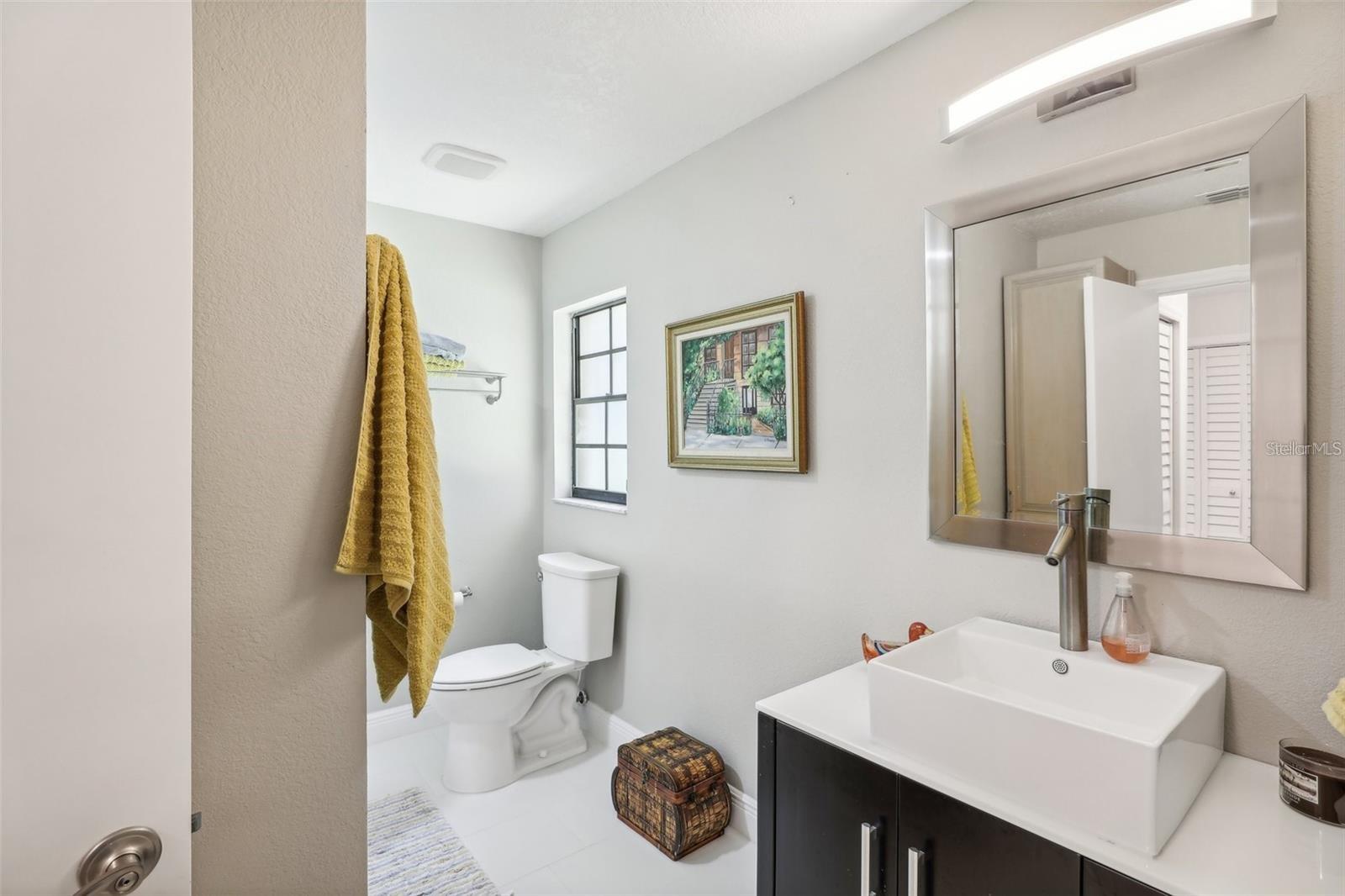 Image 14 of 21 For 547 Somerset Drive