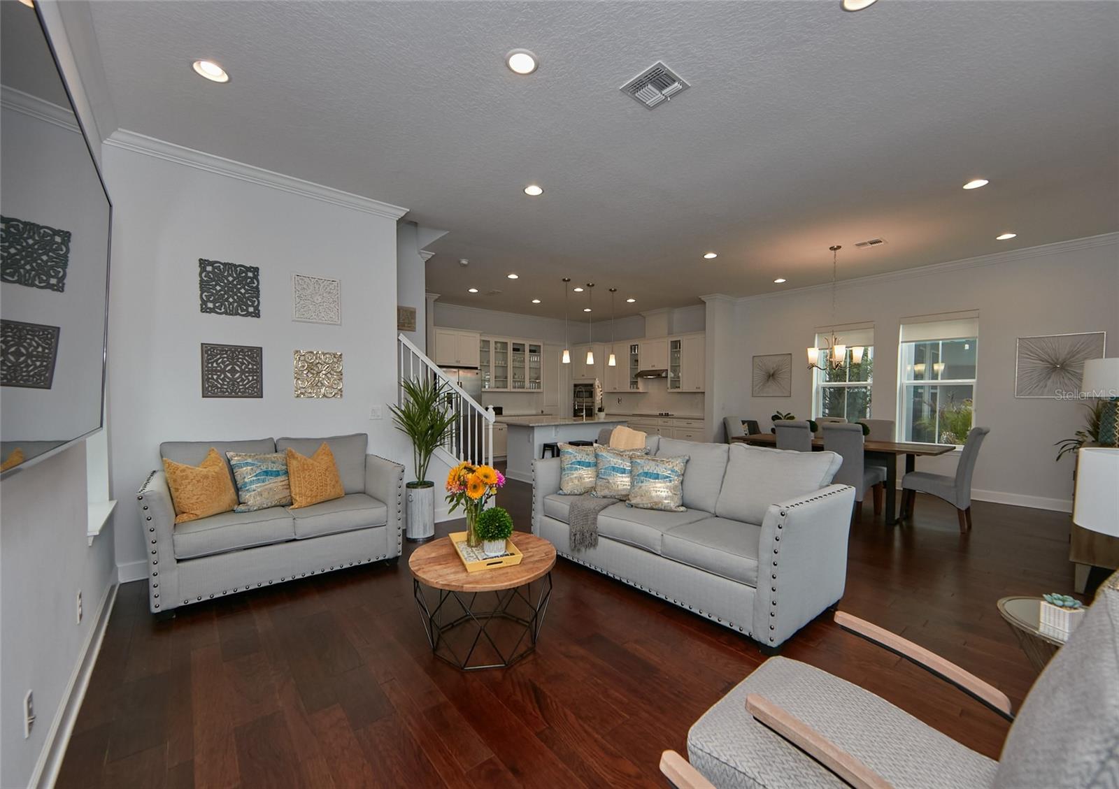 Image 28 of 79 For 13408 Beebe Alley