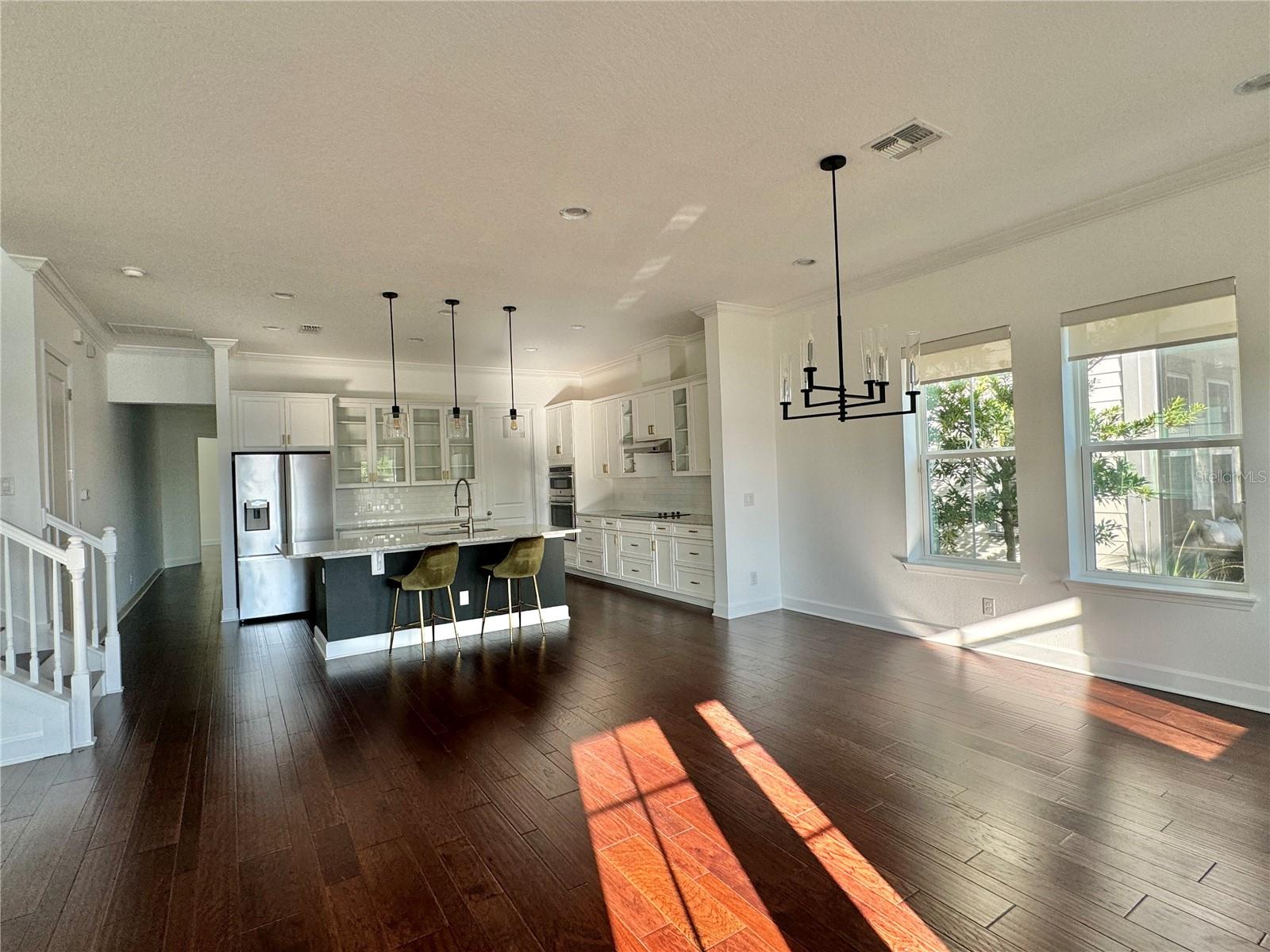 Image 4 of 79 For 13408 Beebe Alley