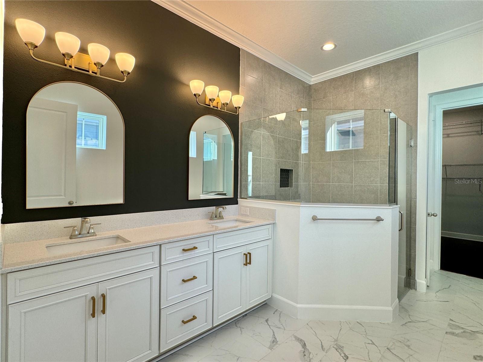 Image 49 of 79 For 13408 Beebe Alley