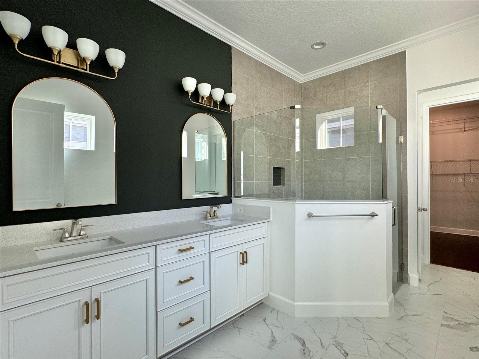 Image 51 of 79 For 13408 Beebe Alley