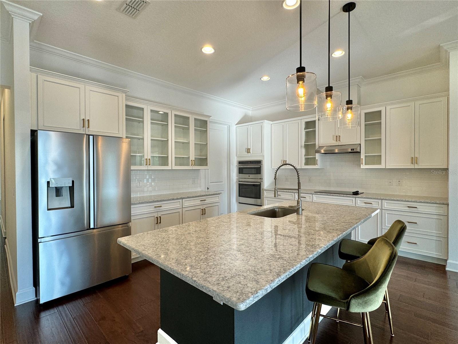 Image 52 of 79 For 13408 Beebe Alley