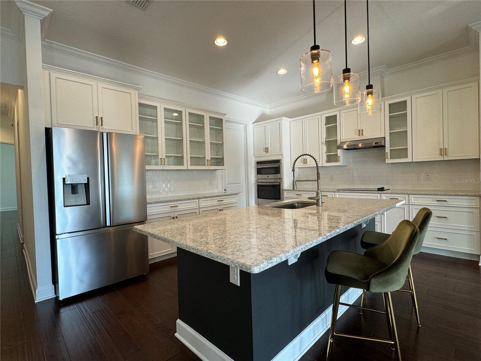 Image 53 of 79 For 13408 Beebe Alley