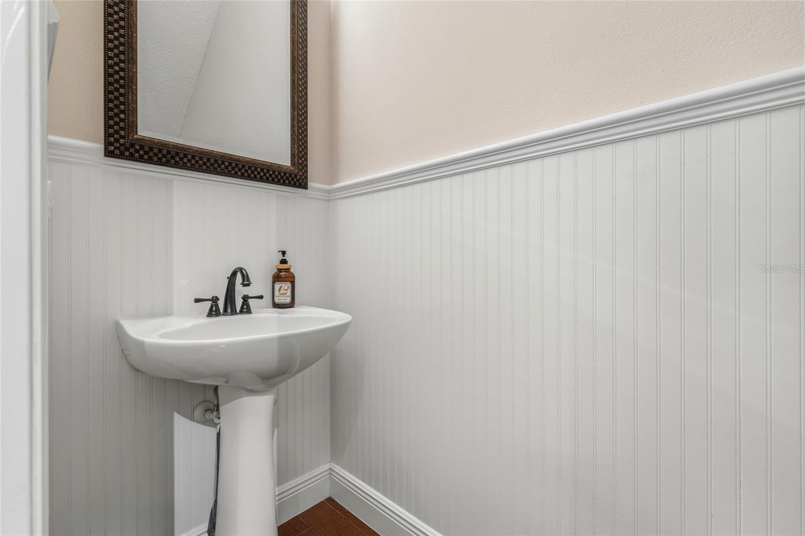 Image 22 of 78 For 1027 Juel Street