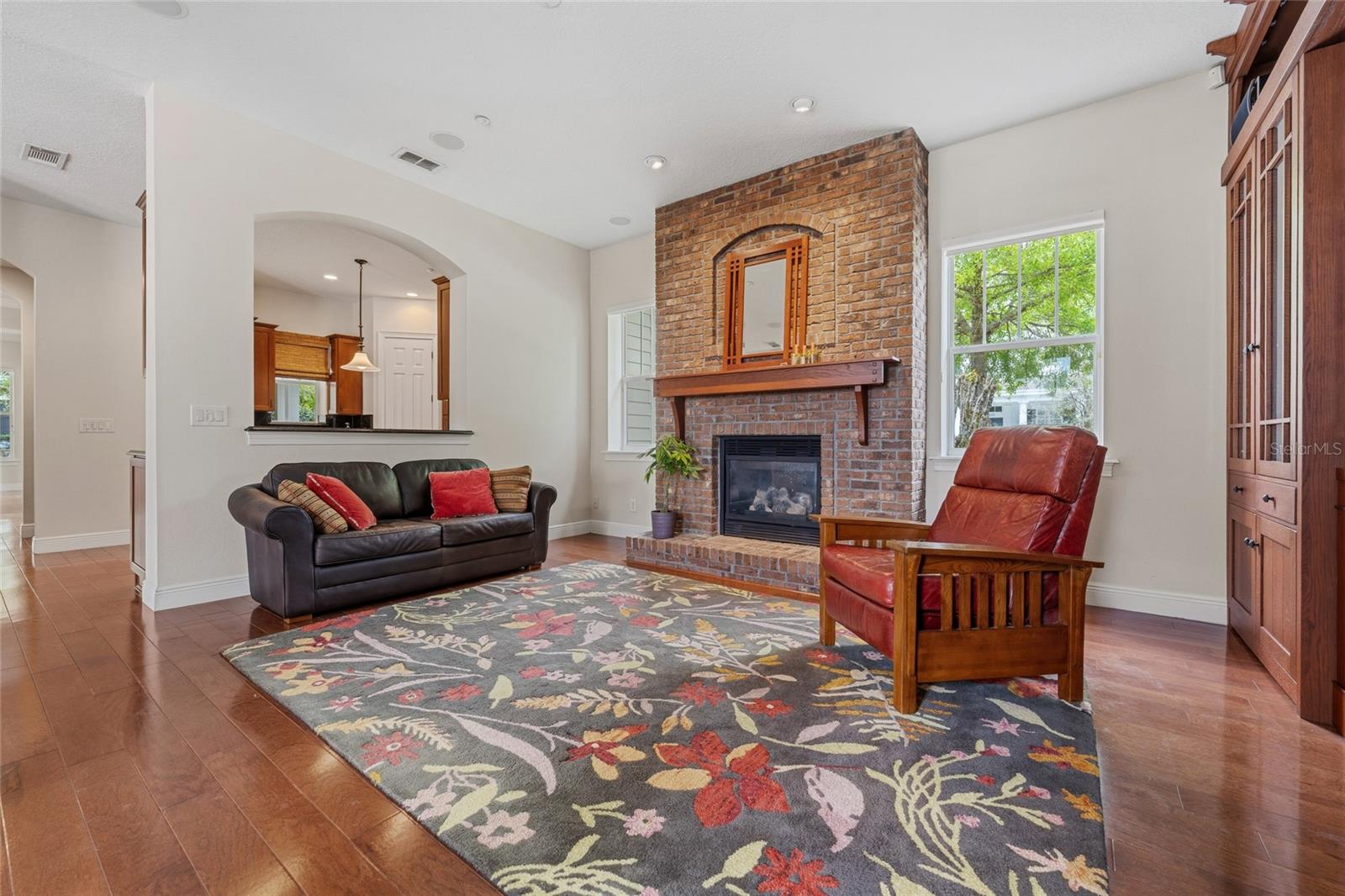 Image 25 of 78 For 1027 Juel Street