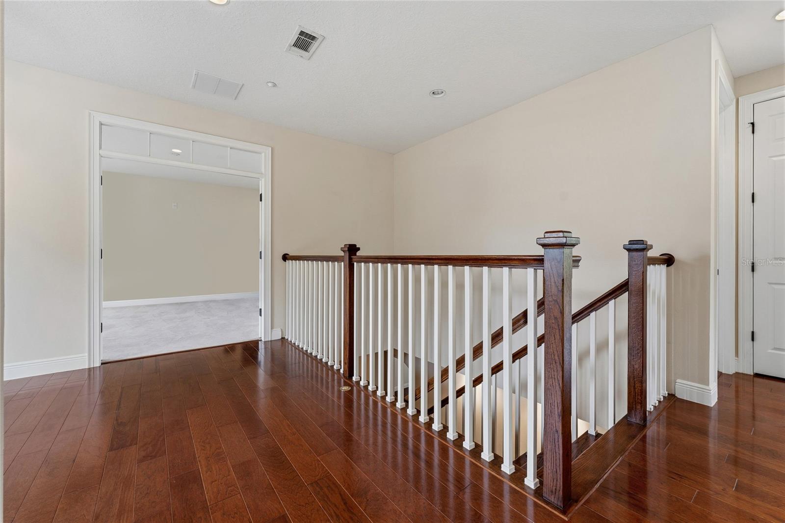 Image 44 of 78 For 1027 Juel Street