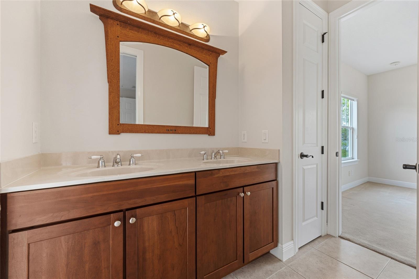 Image 52 of 78 For 1027 Juel Street