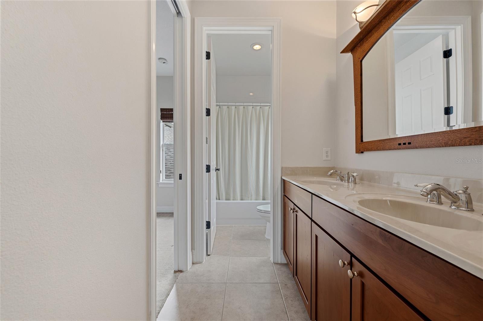 Image 53 of 78 For 1027 Juel Street