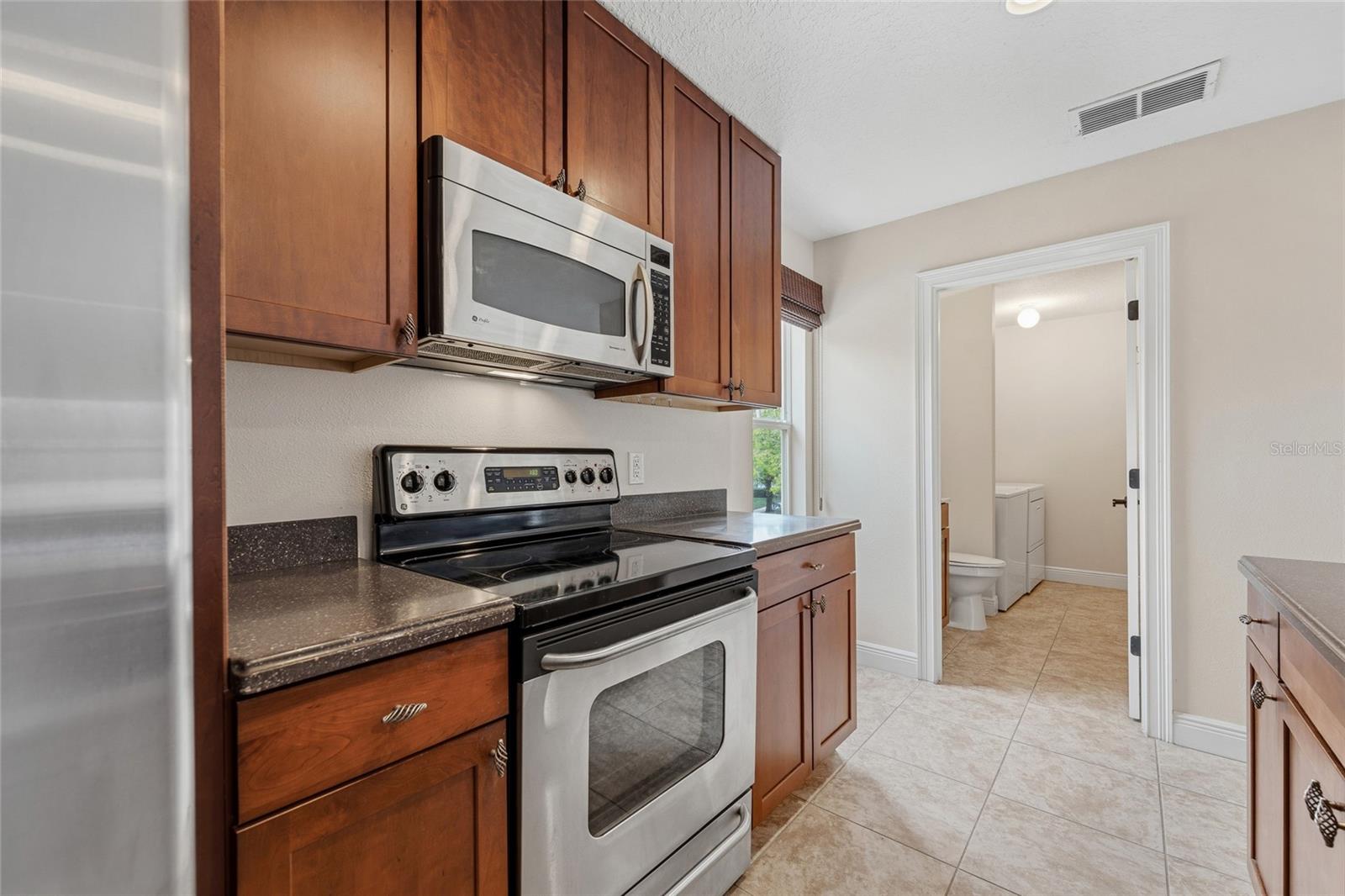 Image 64 of 78 For 1027 Juel Street