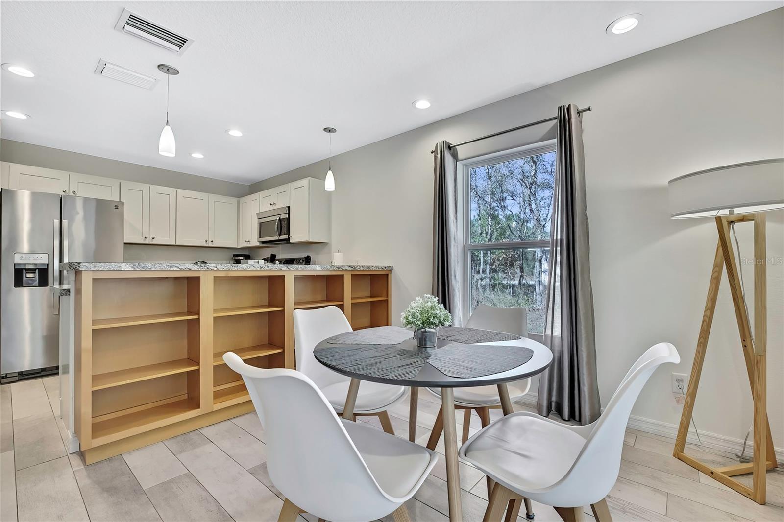 Image 13 of 26 For 10627 Tartan Point