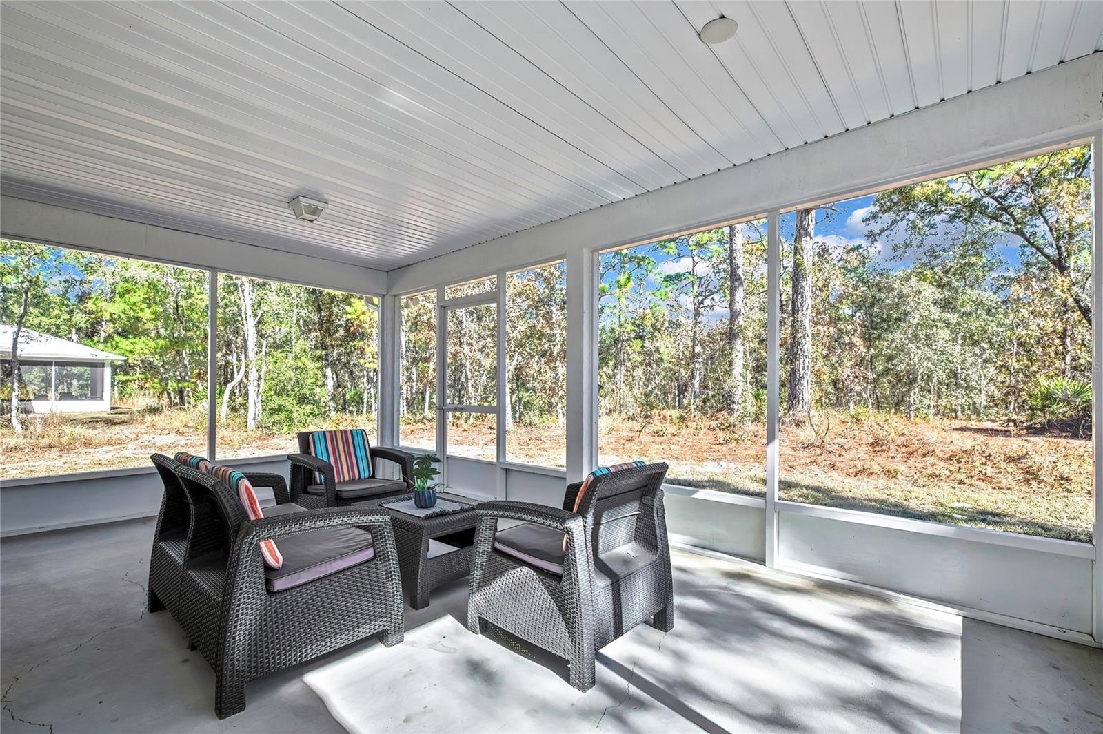 Image 23 of 26 For 10627 Tartan Point