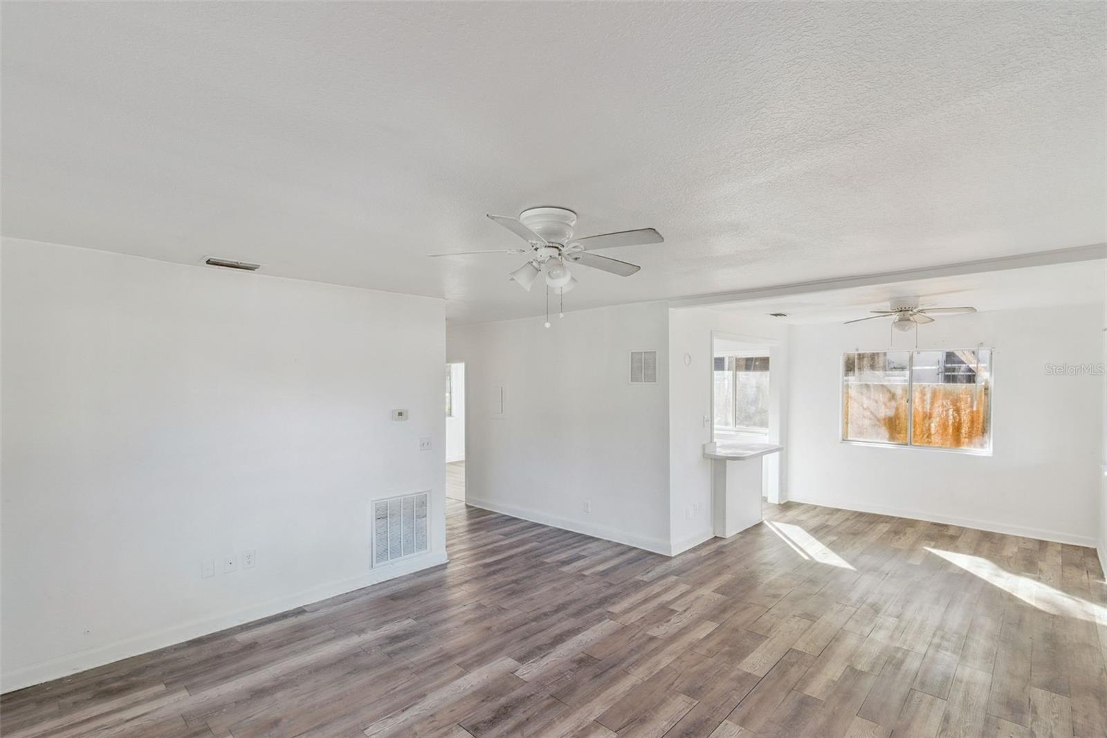 Image 15 of 36 For 1015 Ohio Avenue