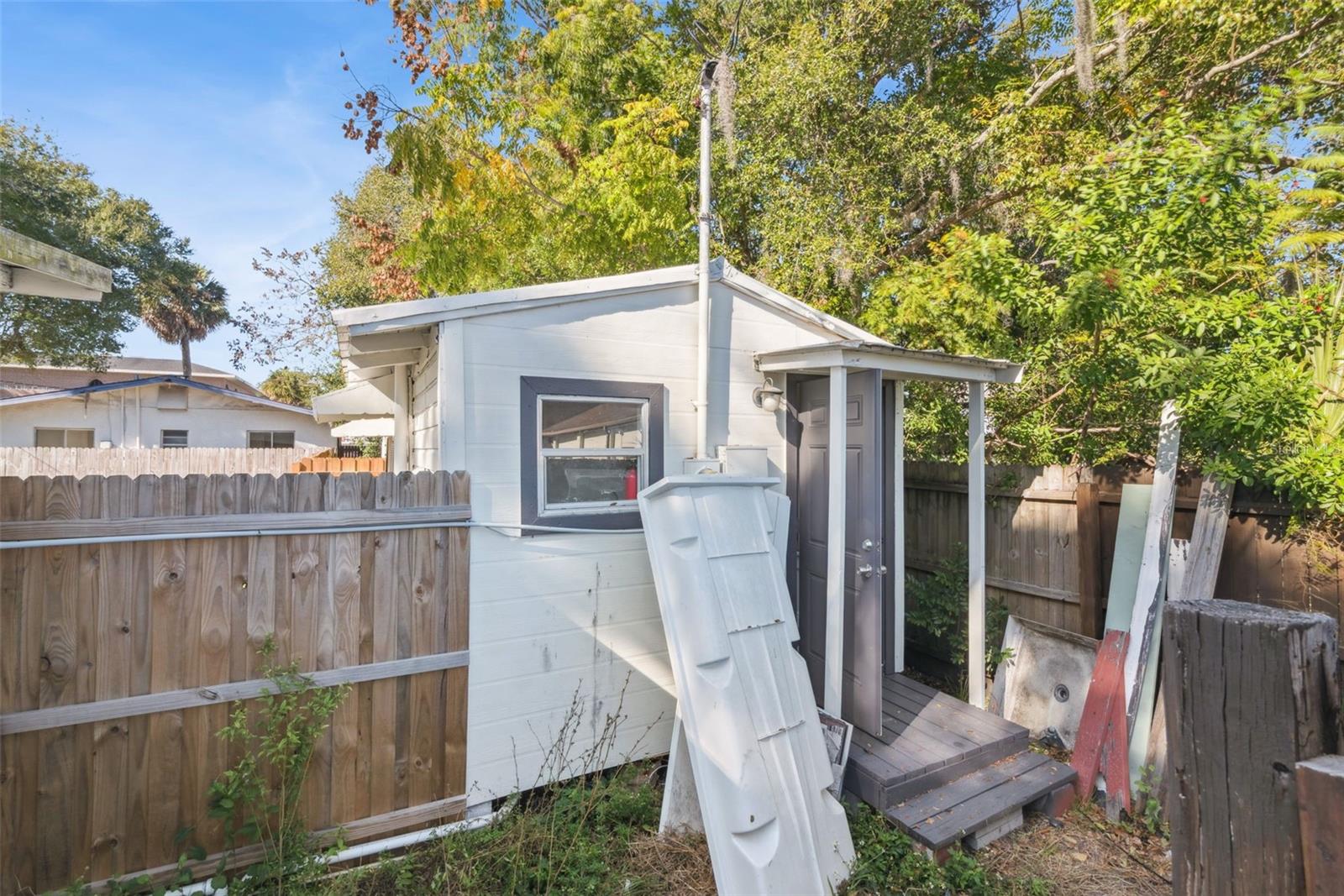 Image 34 of 36 For 1015 Ohio Avenue