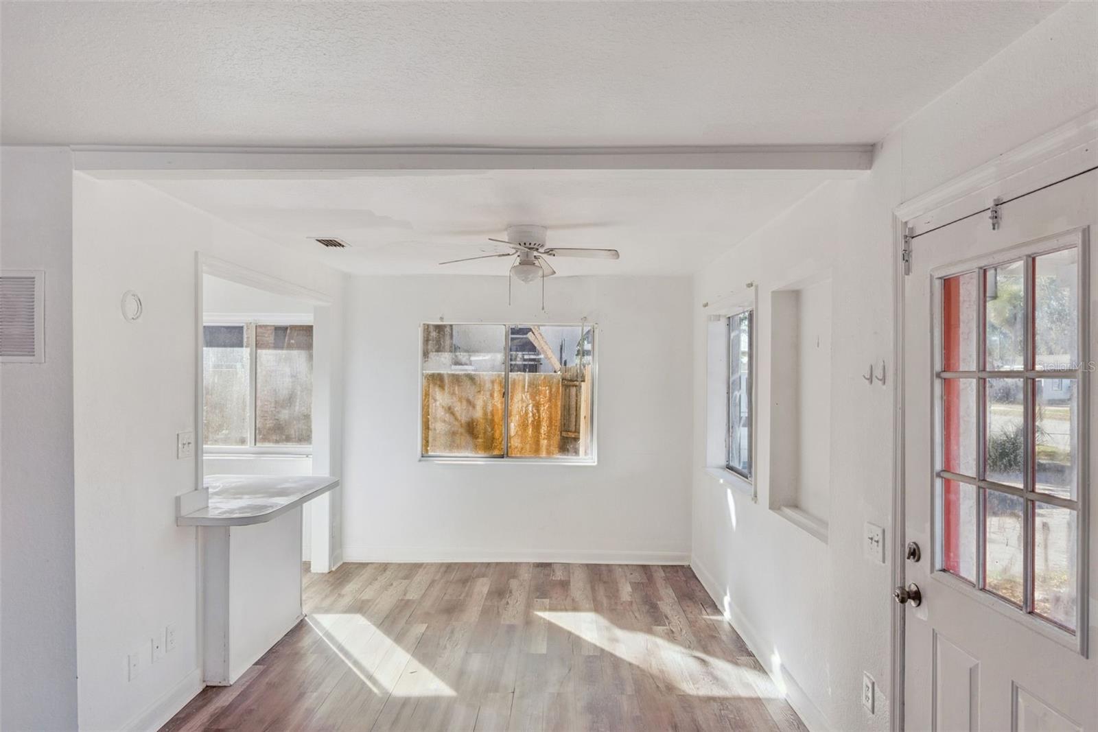 Image 4 of 36 For 1015 Ohio Avenue