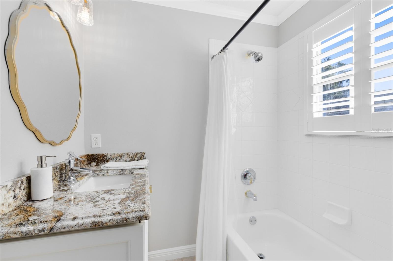 Image 8 of 33 For 1021 Atkins Place