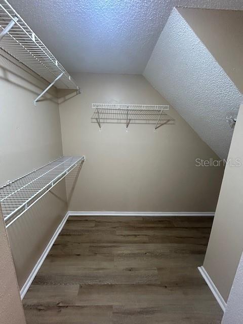 Image 20 of 21 For 564 Albany Place