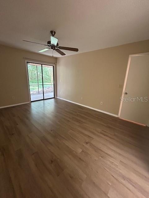 Image 9 of 21 For 564 Albany Place