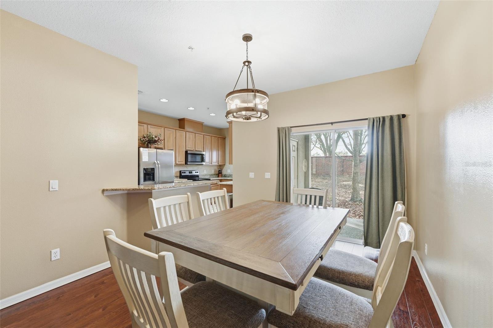 Image 14 of 33 For 1812 Sunset Palm Drive