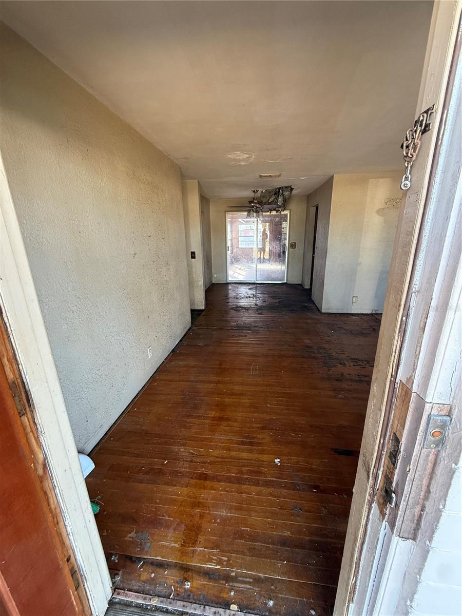 Image 12 of 50 For 1259 Bel Aire Drive