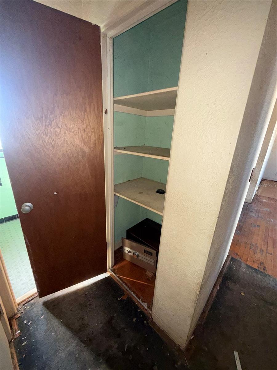 Image 21 of 50 For 1259 Bel Aire Drive