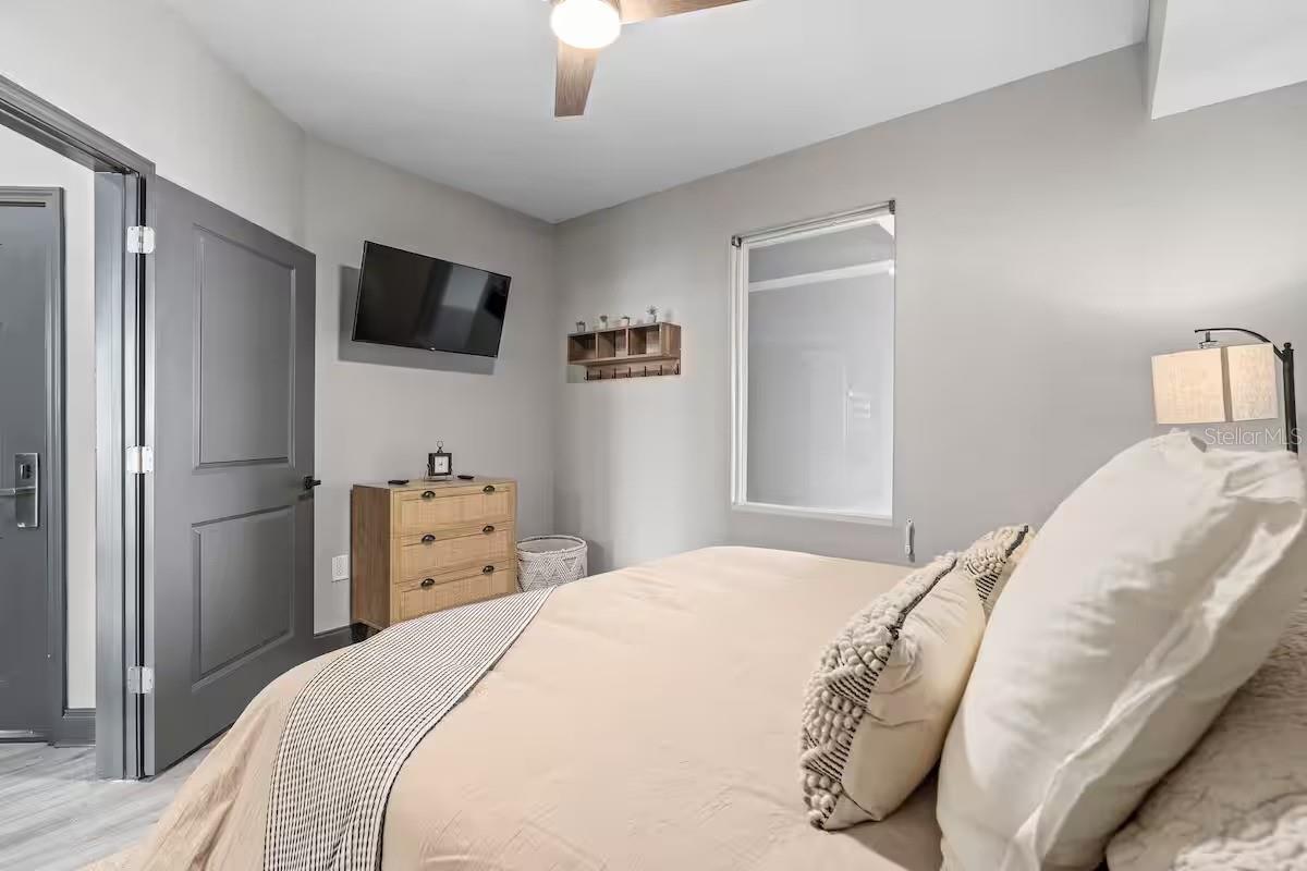 Image 10 of 28 For 13415 Blue Heron Beach Drive 706