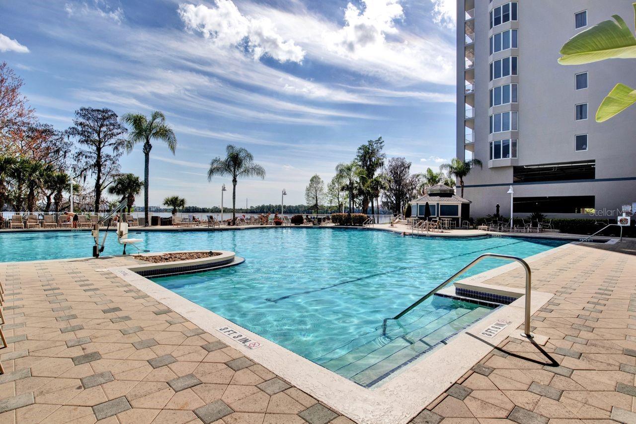 Image 21 of 28 For 13415 Blue Heron Beach Drive 706